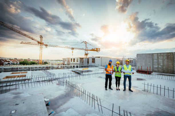 Best Custom Concrete Contractor  in Willow Creek, CA
